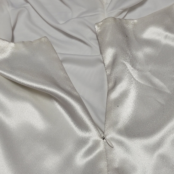 ONYX NITE Women's Formal Ivory Halter Top - Picture 6 of 9